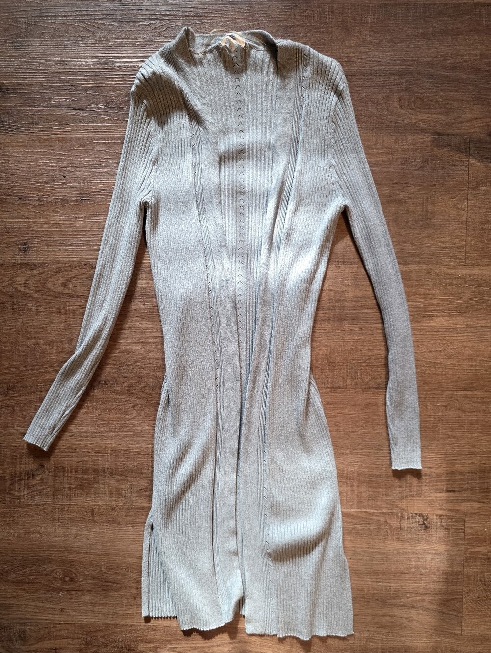 Time and Tru Light Gray Ribbed Long Cardigan